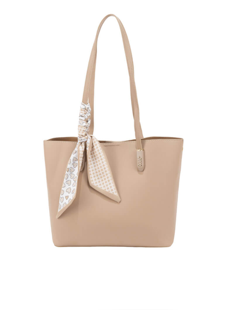 Sac à main avec foulard